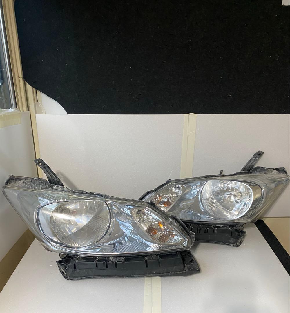 ホンダ フリード GB3/GB4 前期 純正ヘッドライト 左右セット ハロゲン