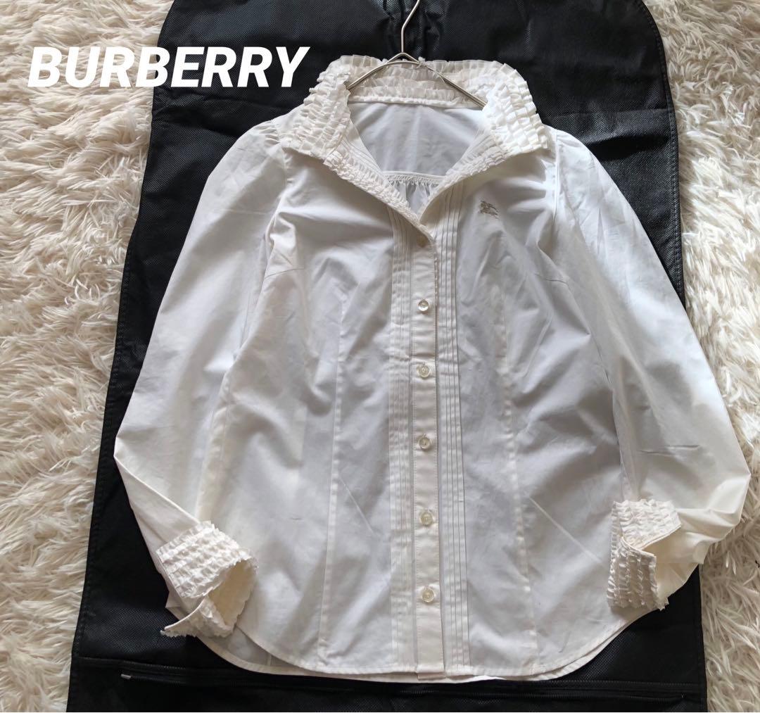 美品✨バーバリー【36】ピンタックフリルブラウス　シャツ　ホース刺繍　綿100%