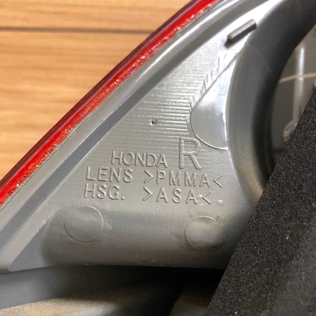 ホンダ　シビックフェリオ　 　　　テールレンズ