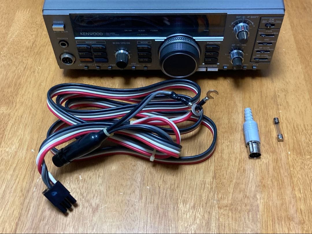 トランシーバー KENWOOD TS-680V