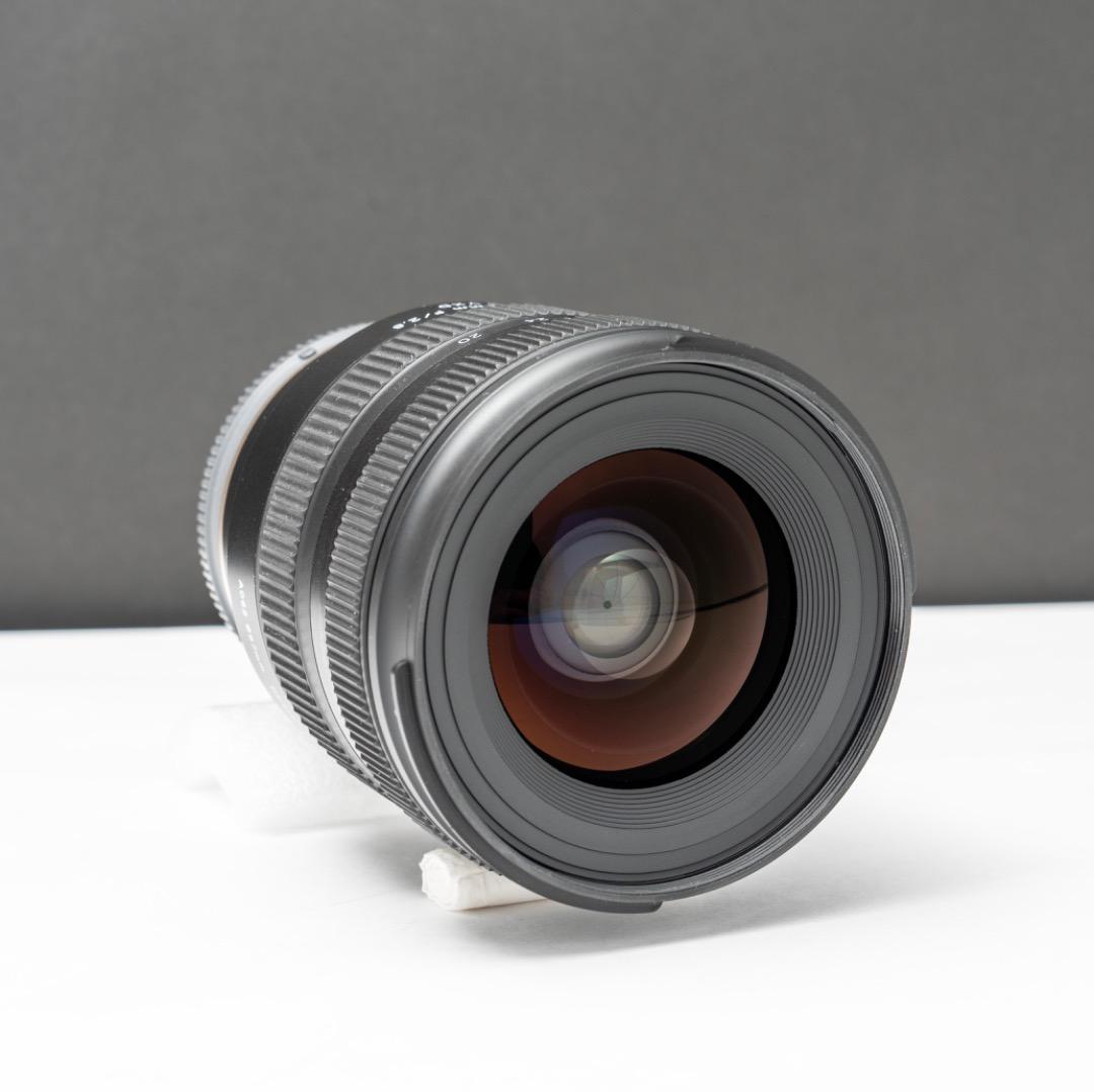 ［美品］タムロン 20-40mm F2.8 ズームレンズ（SONY Eマウント）