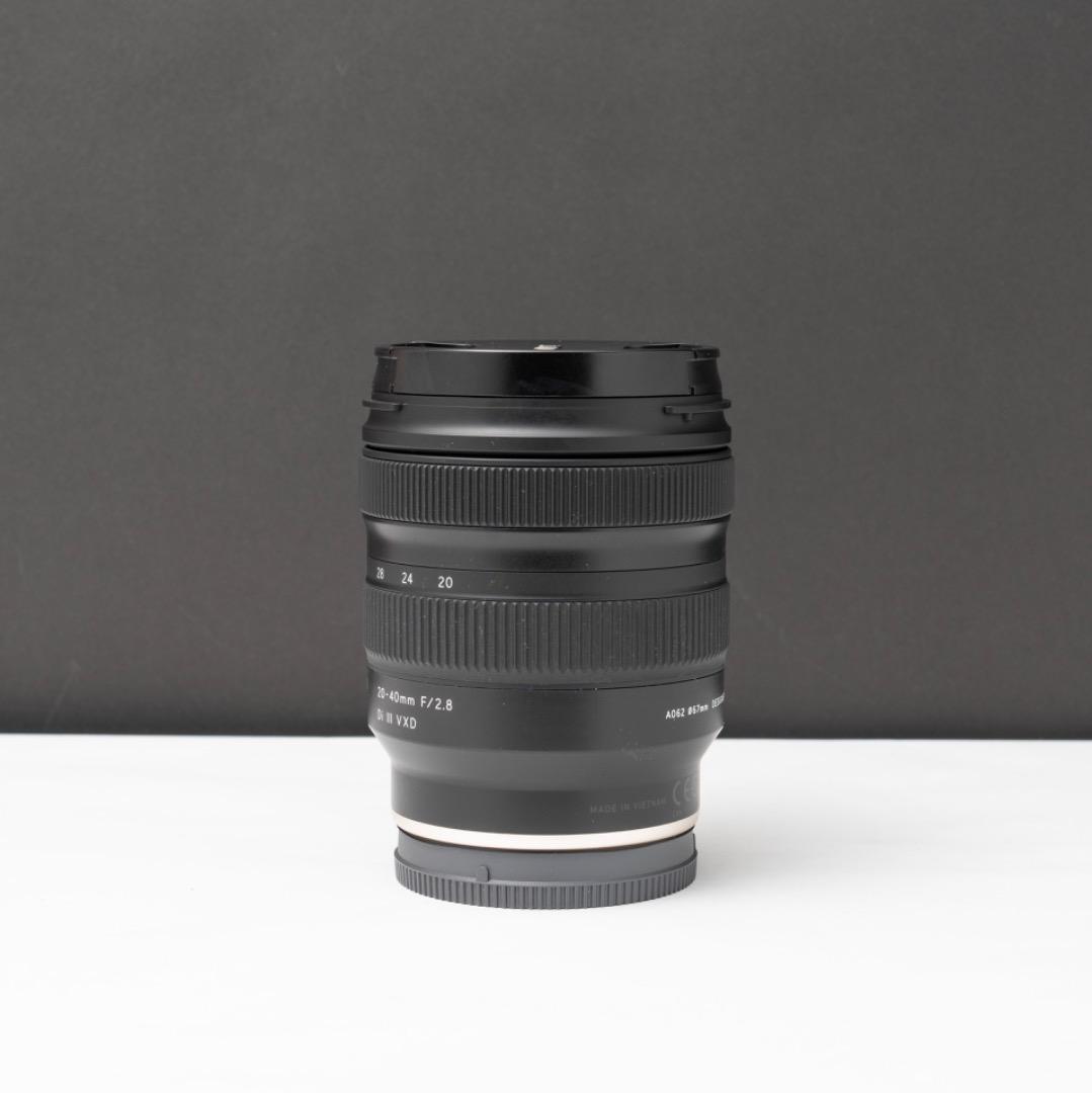 ［美品］タムロン 20-40mm F2.8 ズームレンズ（SONY Eマウント）