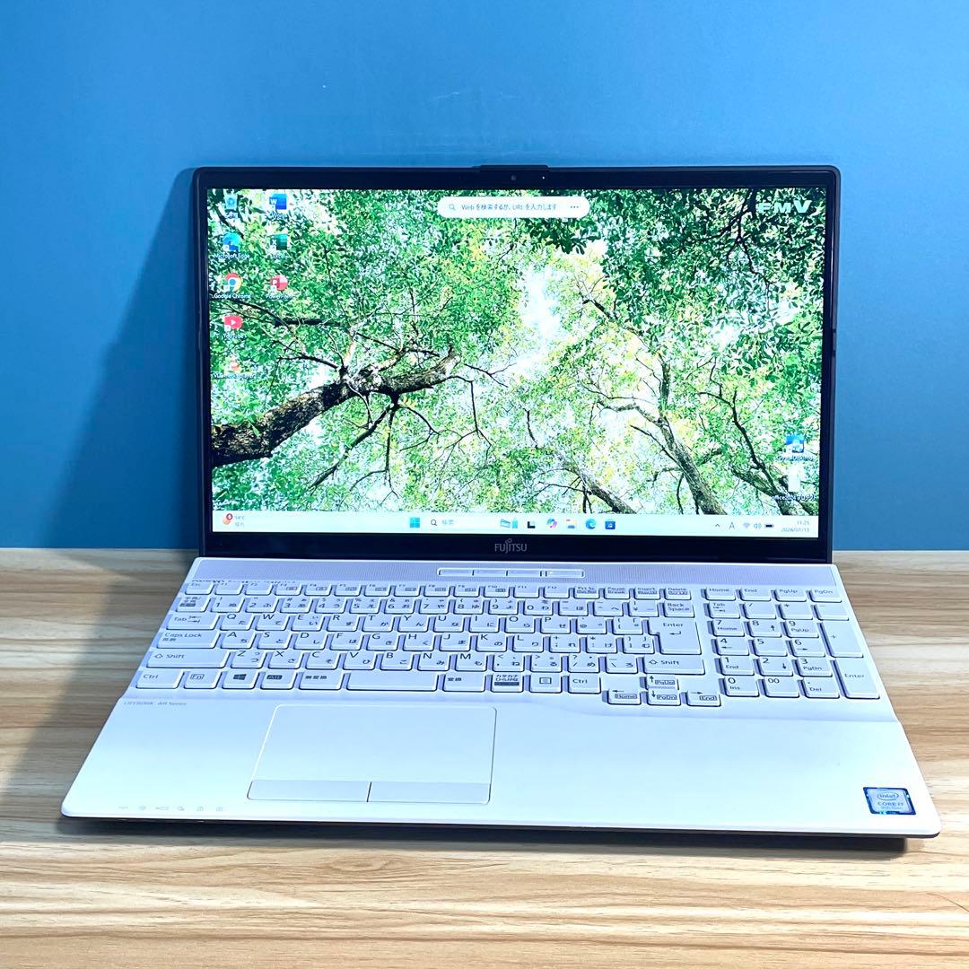 富士通 LIFEBOOK/Corei7-8565U/8GB/SSD+HDD