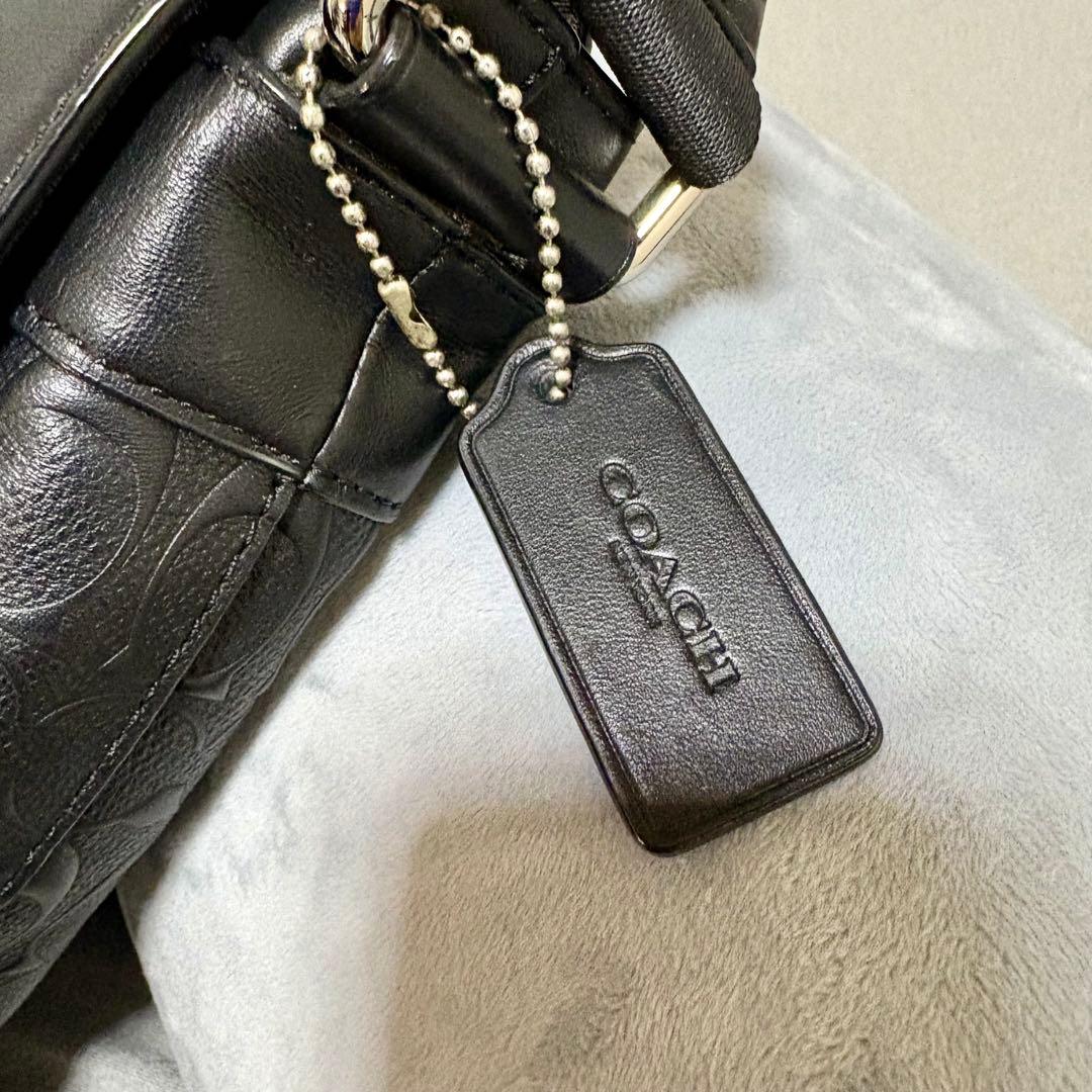 COACH コーチ メッセンジャーバッグ エンボス 斜め掛け レザー ブラック