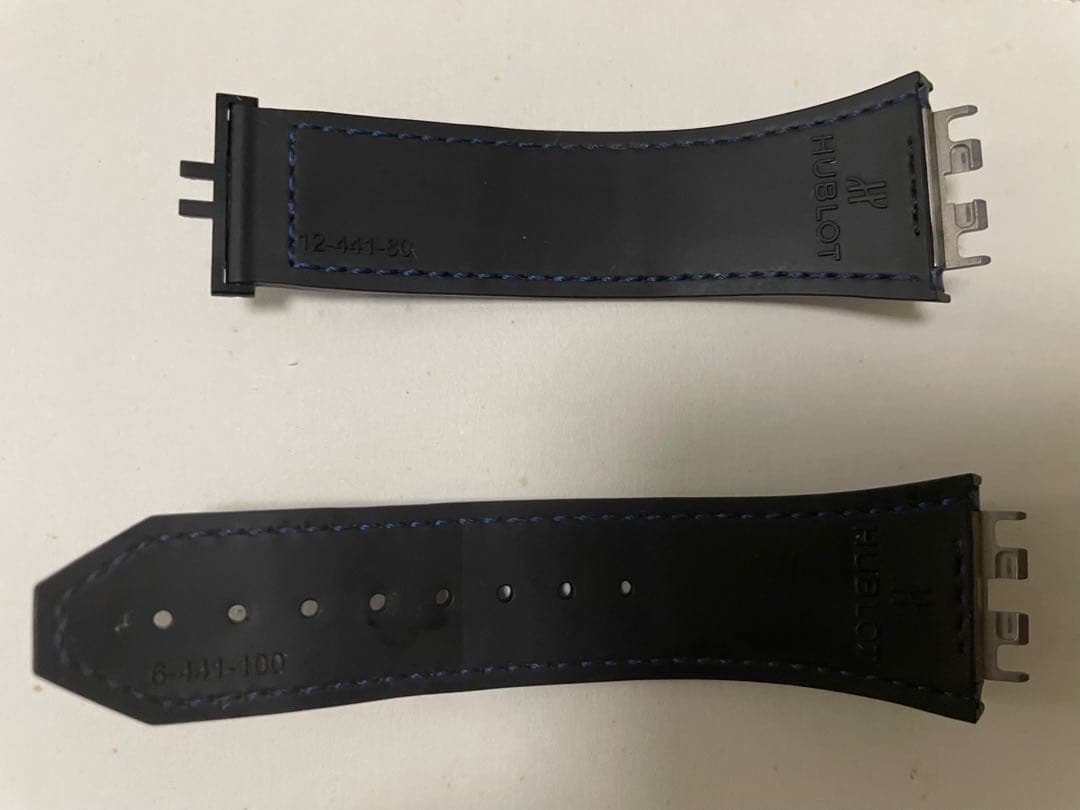 HUBLOTウブロ、ラバーベルト 青 クロコ&黒ラバー