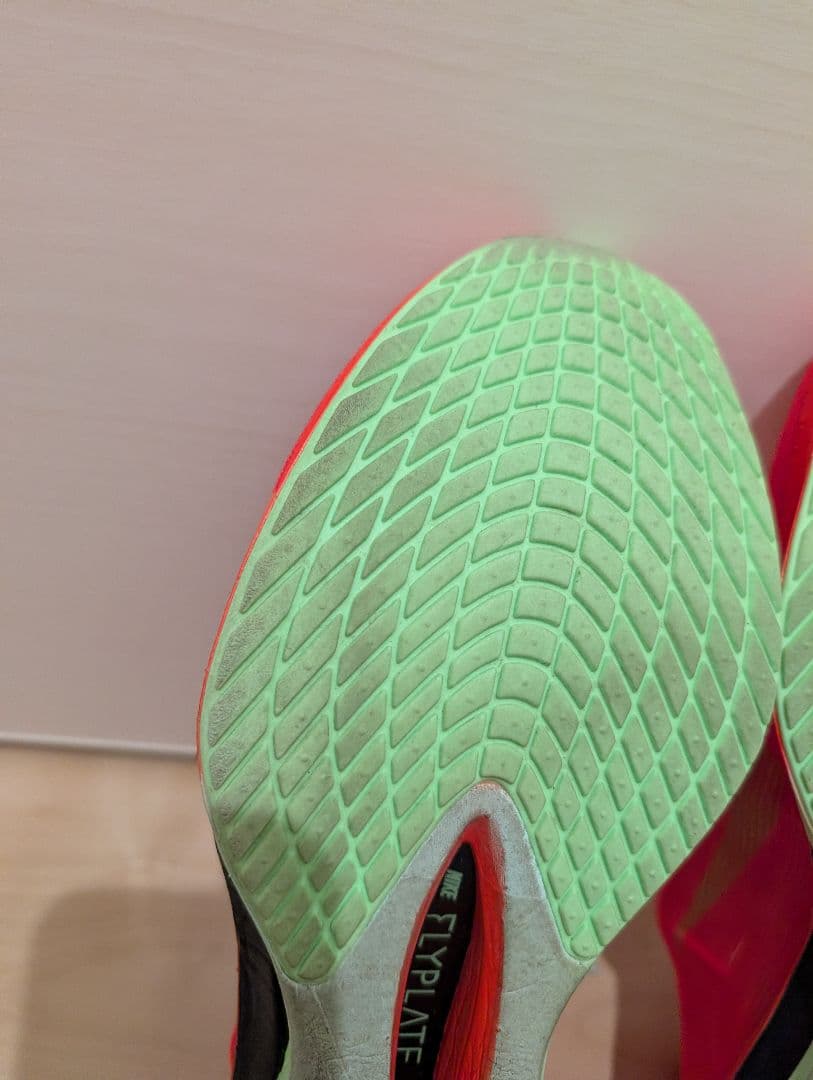 ナイキ　ヴェイパーフライ 4 27cm