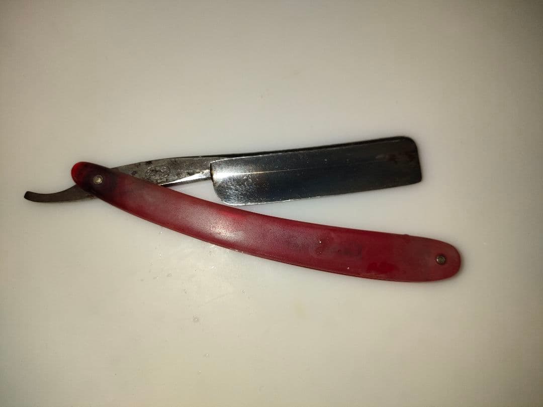 【名匠.谷藤】TANIFUJI 西洋剃刀 昭和レトロ 赤色(希少色)