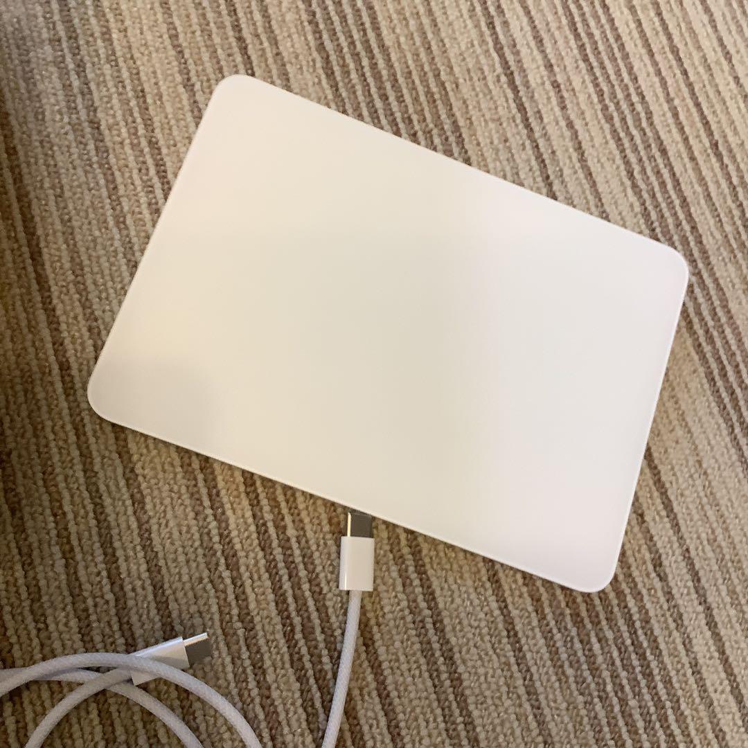 Magic Trackpad ホワイト USB-C
