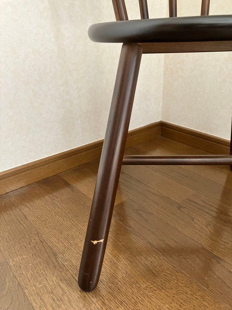 KOIZUMI 小泉産業 レトロ感漂う天然木 アンティーク ウィンザーチェア