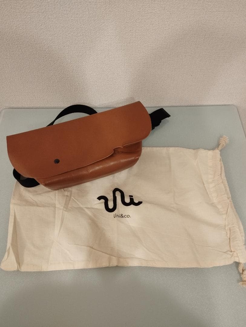 Uni&Co. メッセンジャーバッグ XS ブラウン
