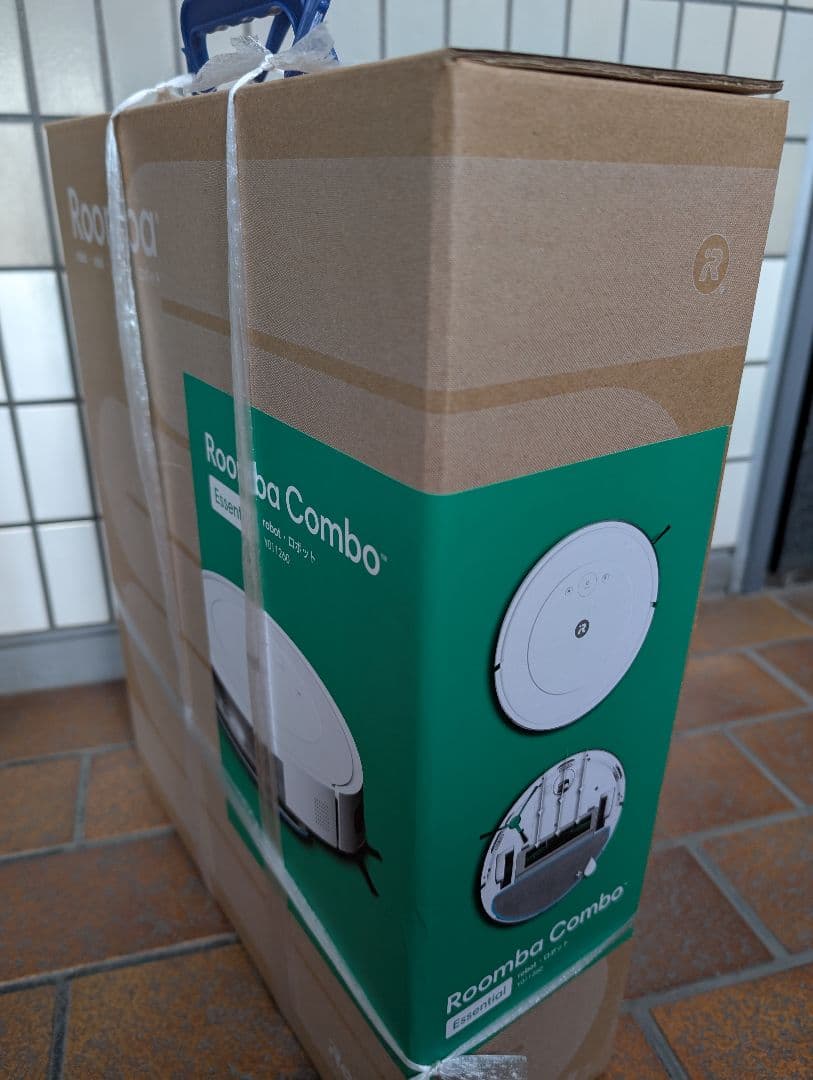 【新品未開封】ルンバ コンボ Essential robot 白Y011260