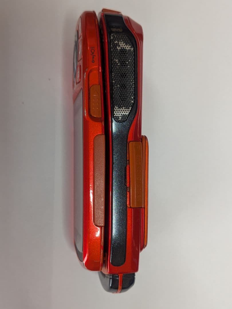 SO505iS オレンジ 赤 携帯電話 本体