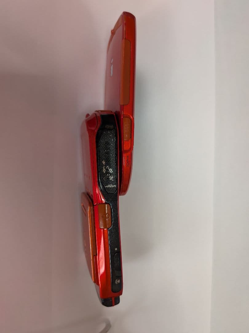 SO505iS オレンジ 赤 携帯電話 本体