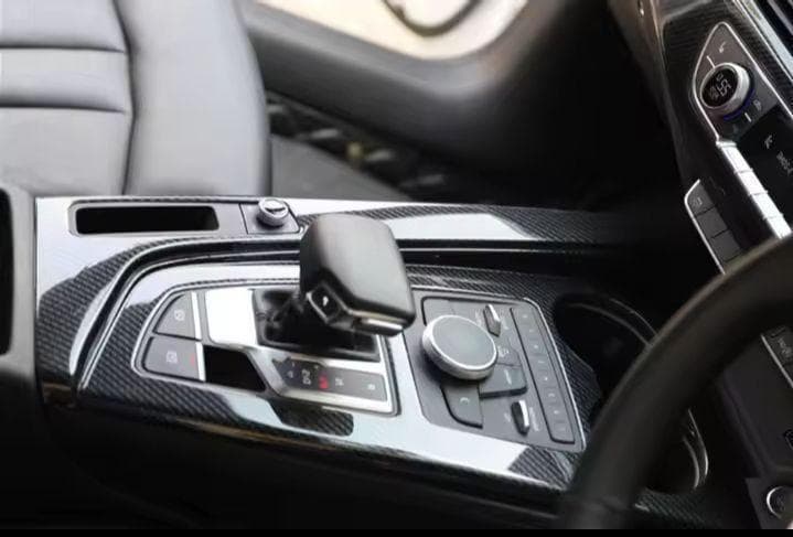 Audi A4 B9/A5 B9 ②カーボン調ギアボックスサイドトリム