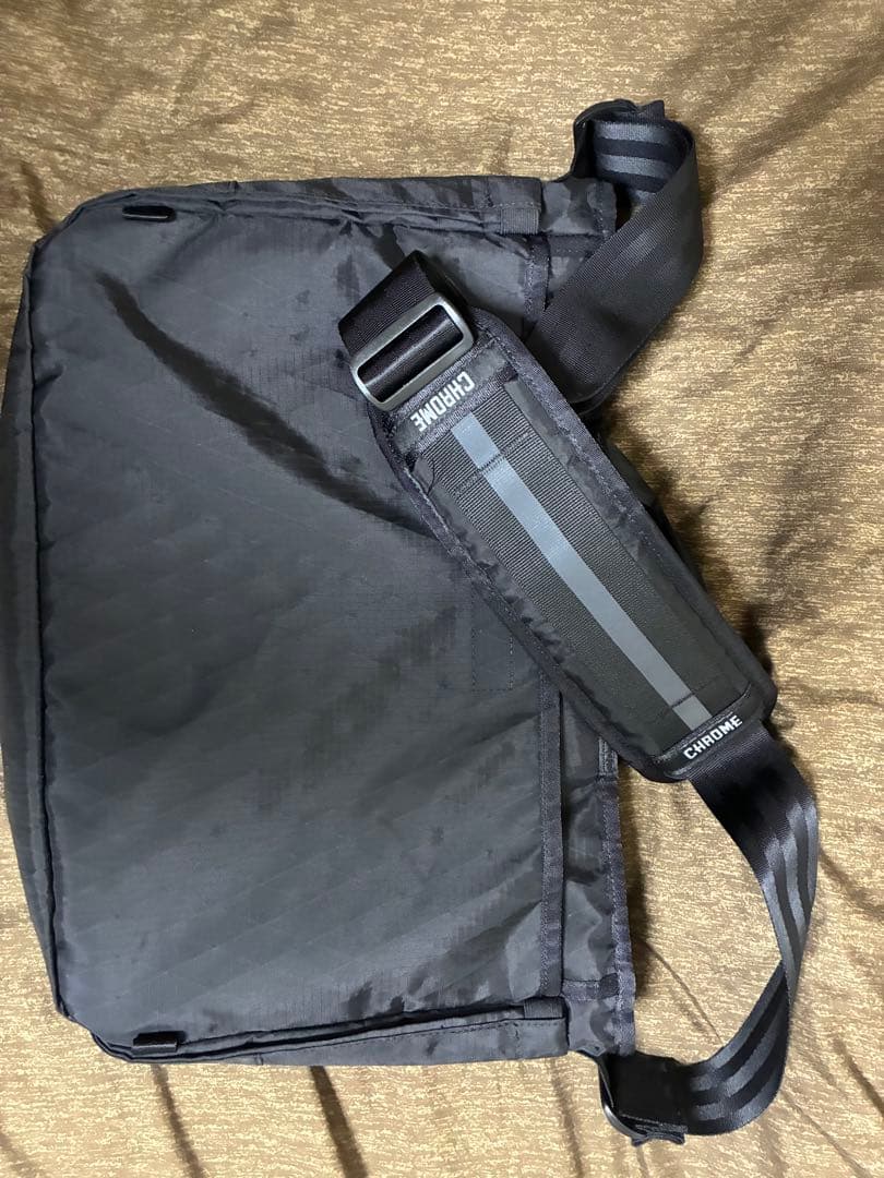 クローム　メッセンジャーバックMIDTOWN20Lブラック