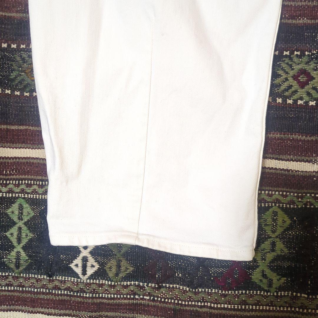 【美品】ヤヌーク　YANUK Laura カーブテーパードデニム　ホワイト　24