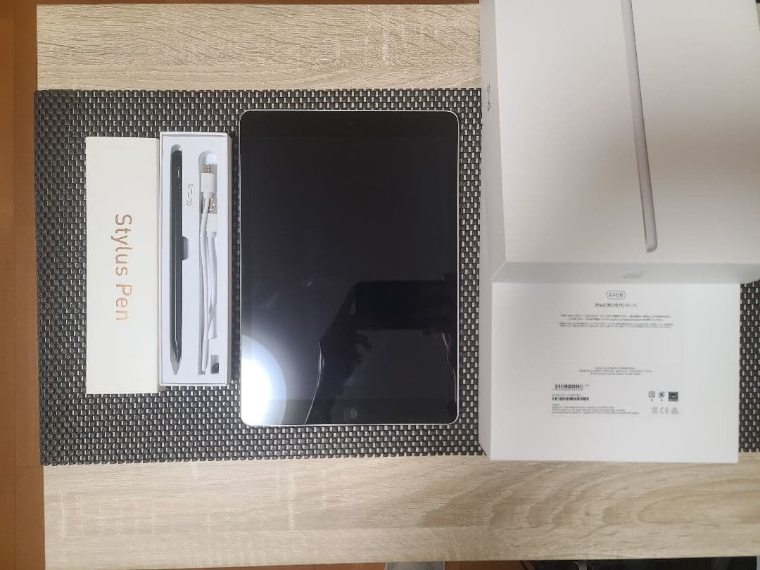 iPad 無印 第9世代本体 Pen付き