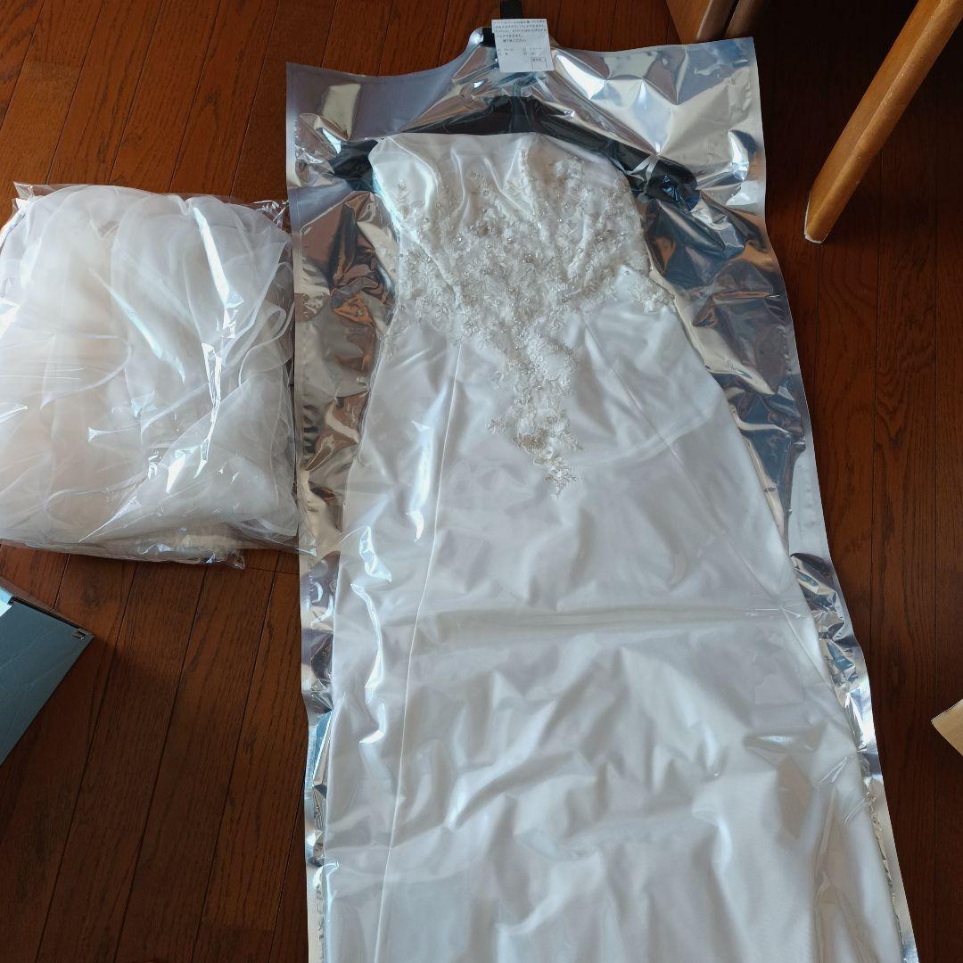 ウエディングドレス