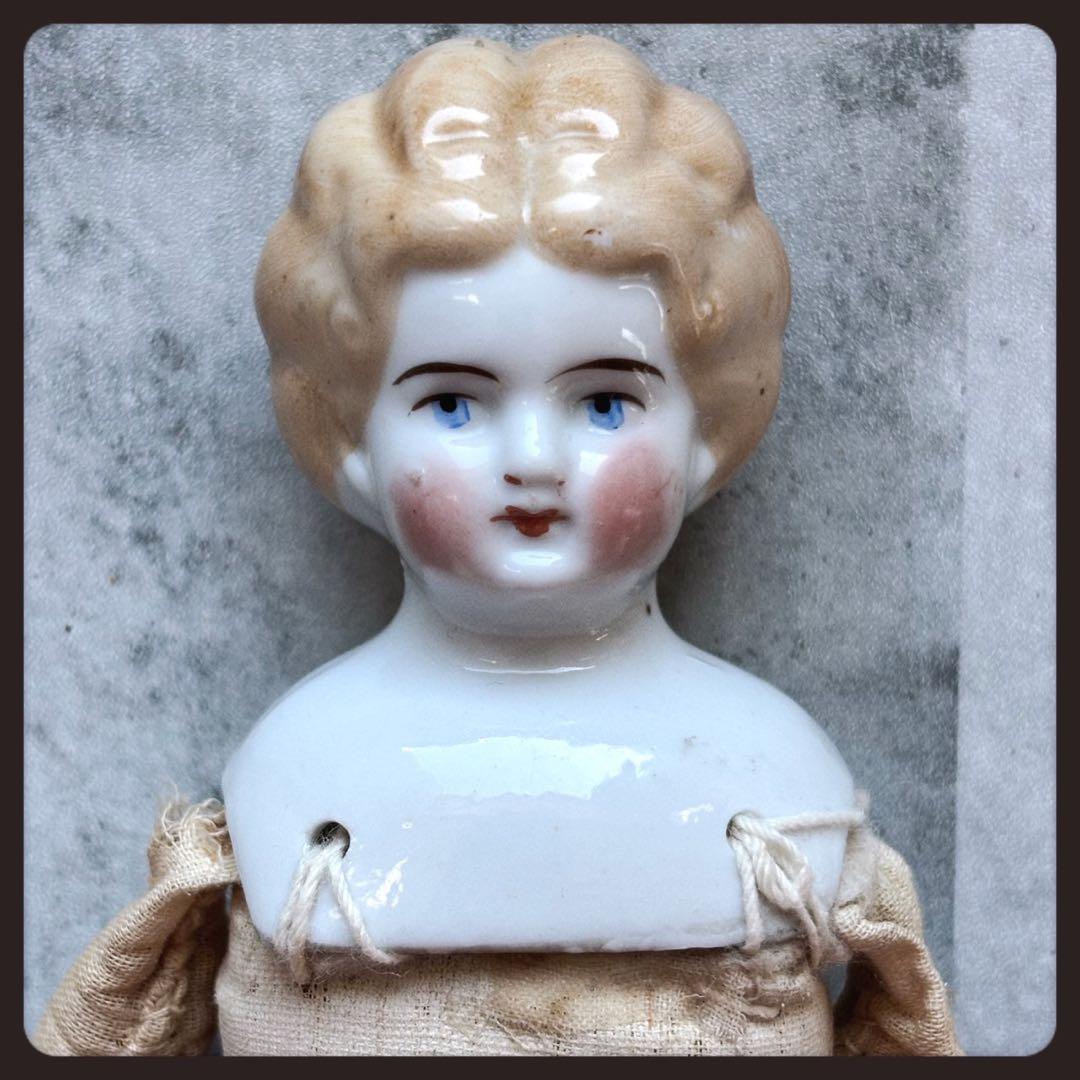 アンティーク　 ブロンド　チャイナヘッドドール ビスクドール