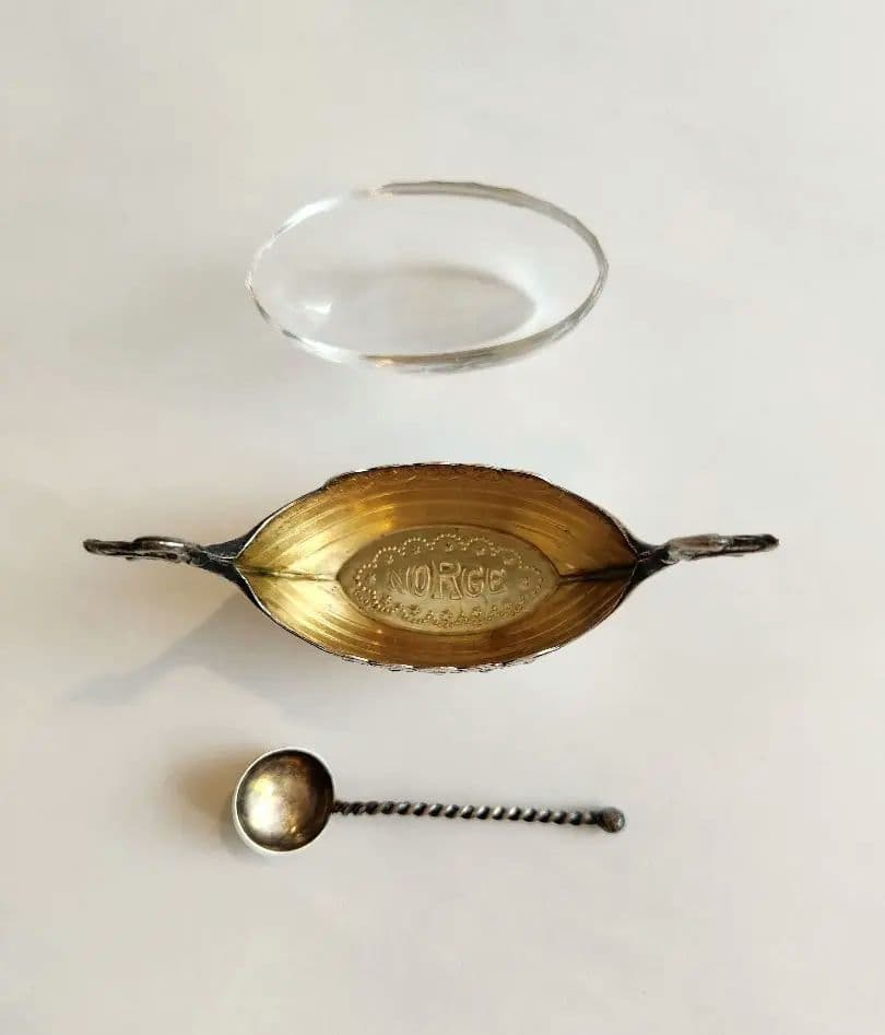 バイキング船型 銀製装飾品セット (卓上 塩または辛子入れ) アンティーク