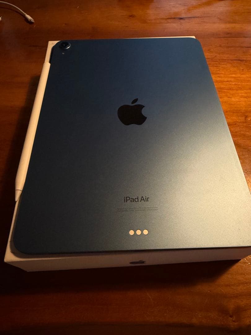 iPad Air 5世代64G バッテリー96% Apple pencil付き