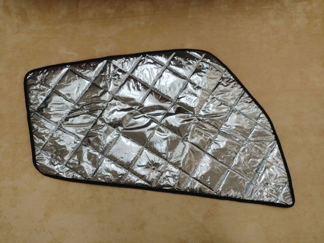 カムロード Aizu マルチシェード・シルバー/グレー フロント3枚セット