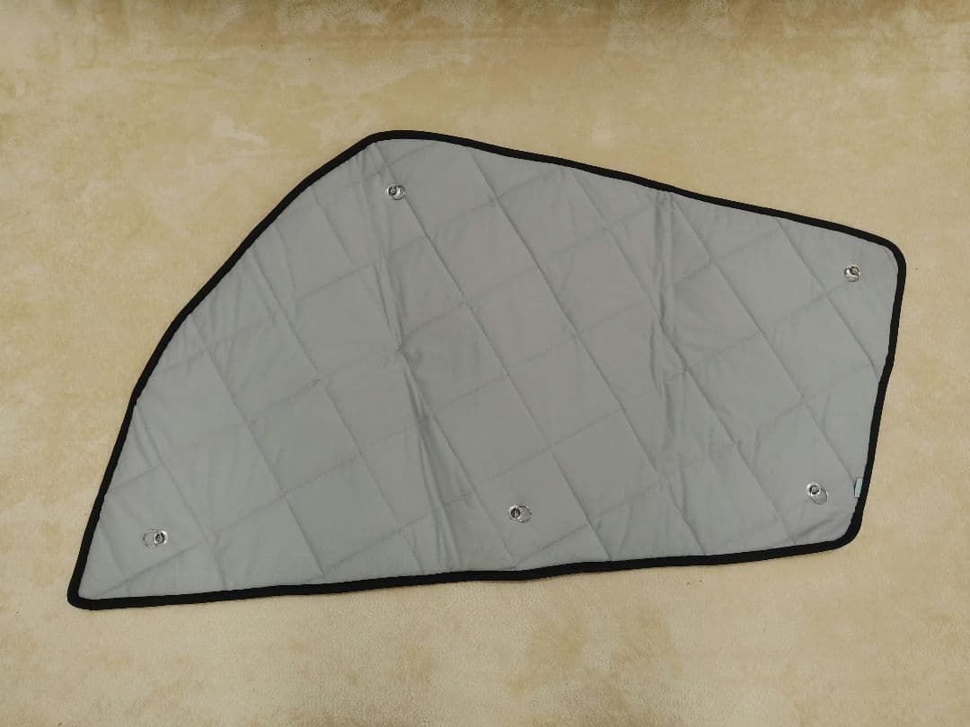 カムロード Aizu マルチシェード・シルバー/グレー フロント3枚セット