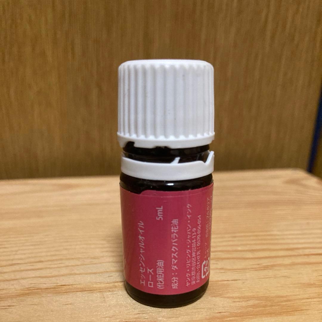 YOUNG LIVING ヤングリヴィング　ローズ精油　5ml ローズオットー