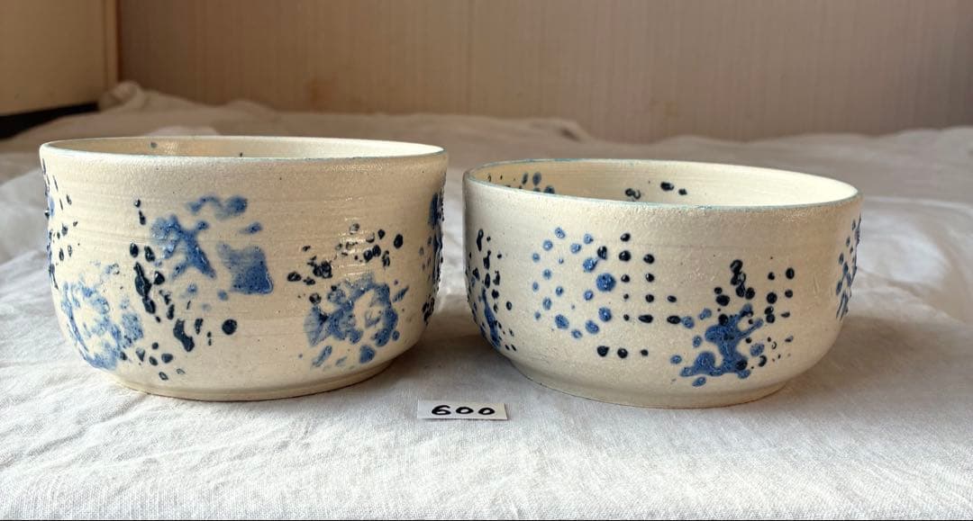 600 カップ、617小小皿、527ロック、590マグ　　合計４点