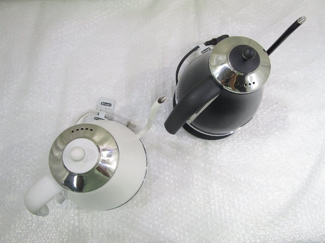 未使用展示品 De'Longhi (デロンギ) 電気ケトル2台 セット売り