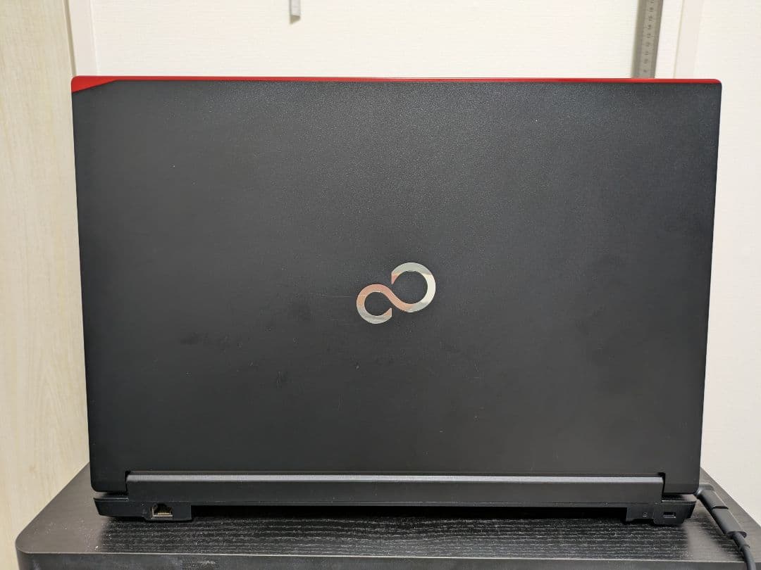 【美品】富士通 Lifebook A576/RX