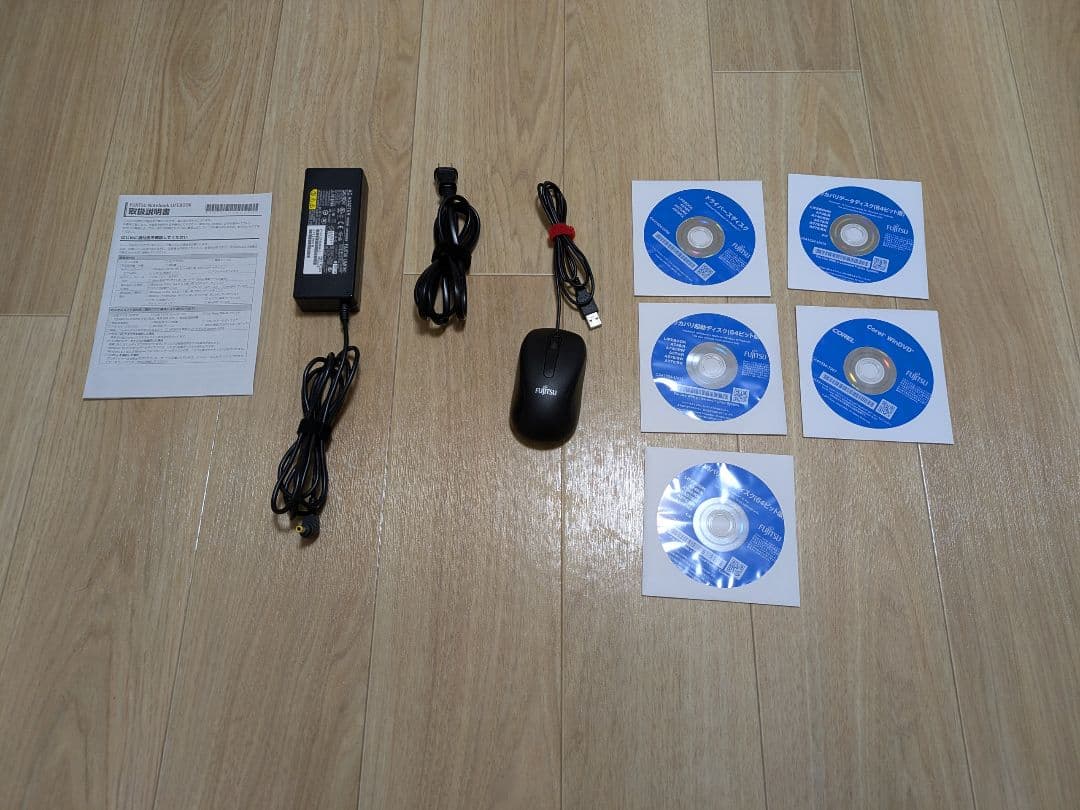 【美品】富士通 Lifebook A576/RX