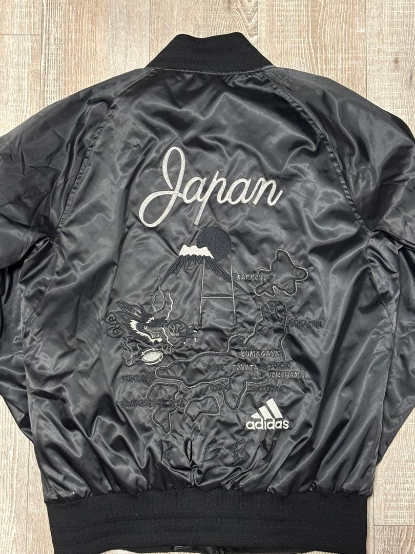 adidas ALL BLACKS スカジャン ブラック