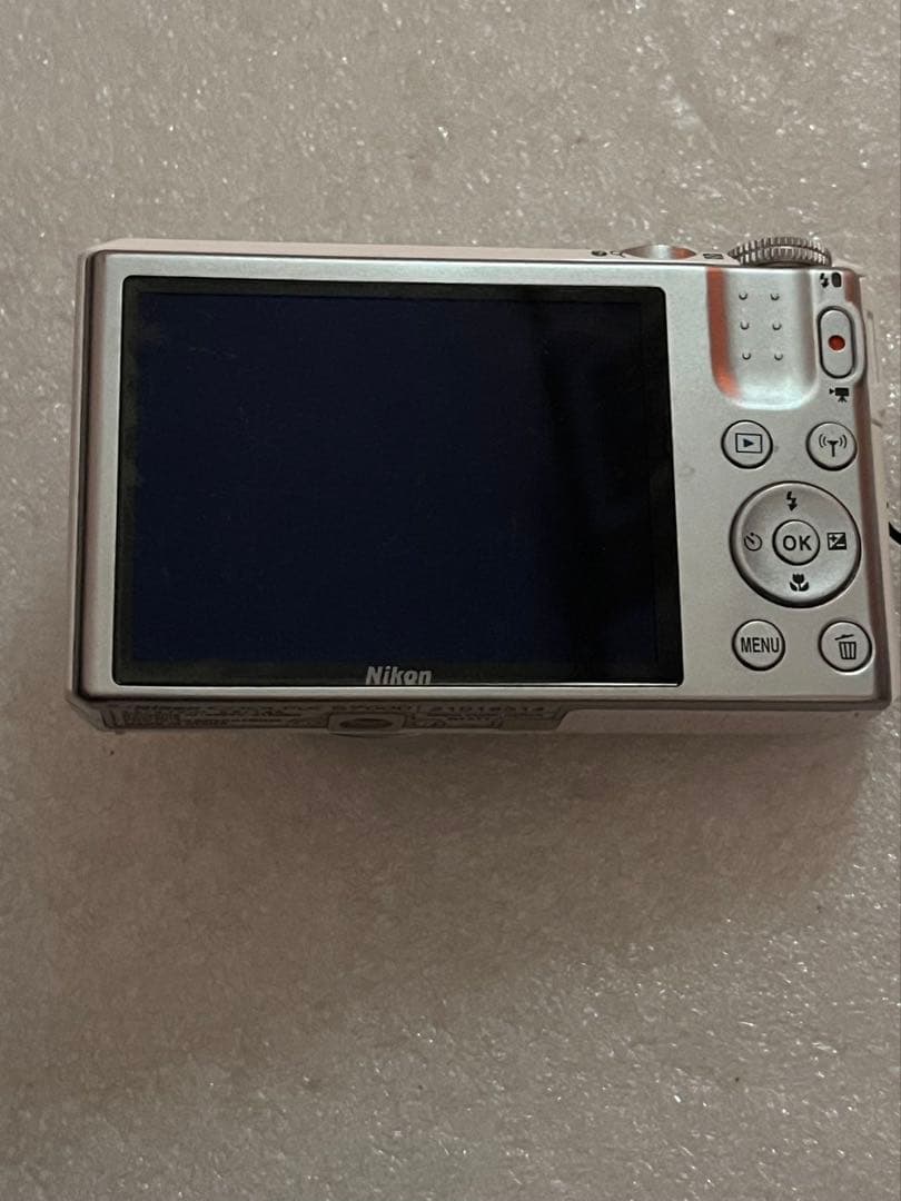 Nikon COOLPIX 20倍光学ズームジャンク品