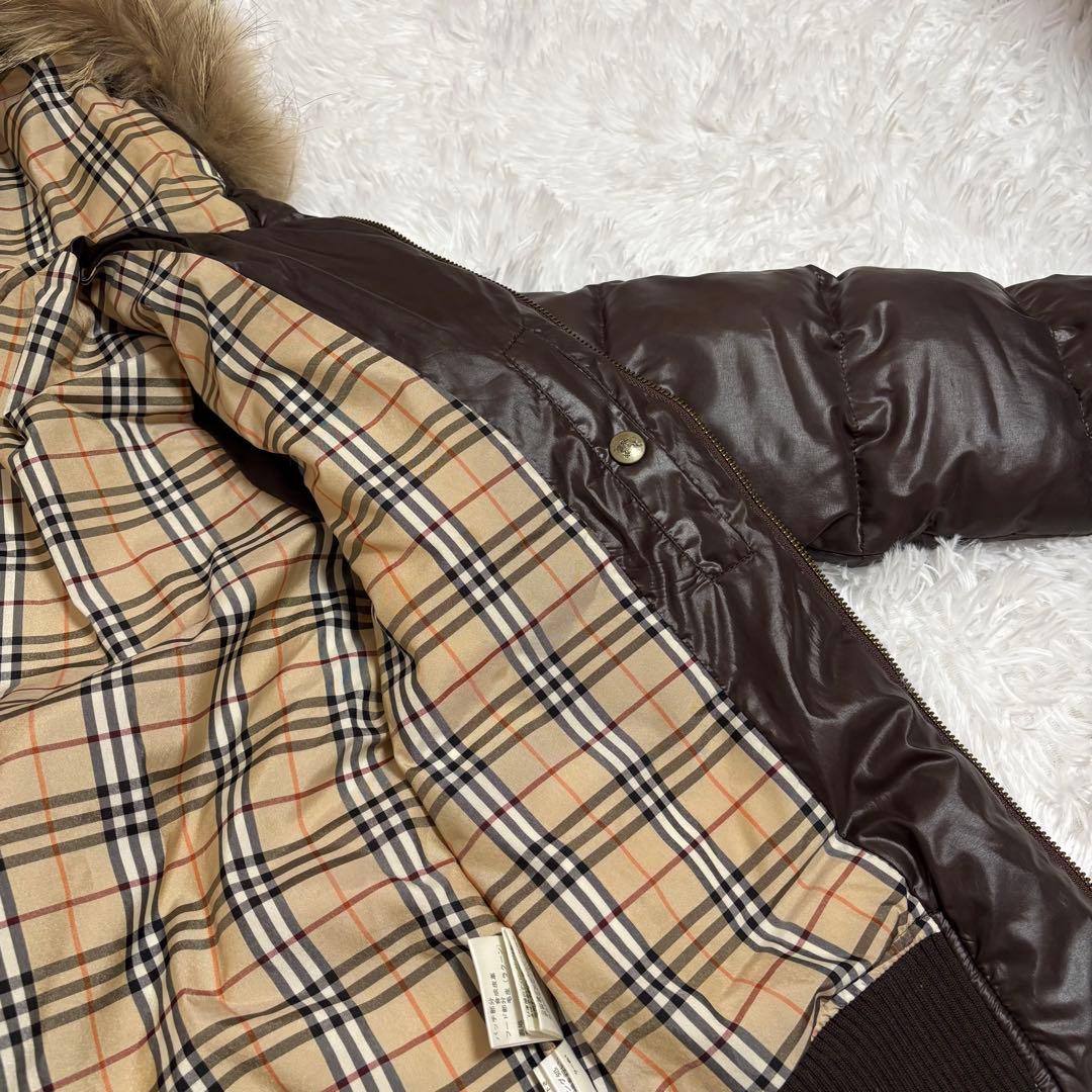 バーバリーブルーレーベル ファー ダウンジャケット ノバチェック ブラウン　40