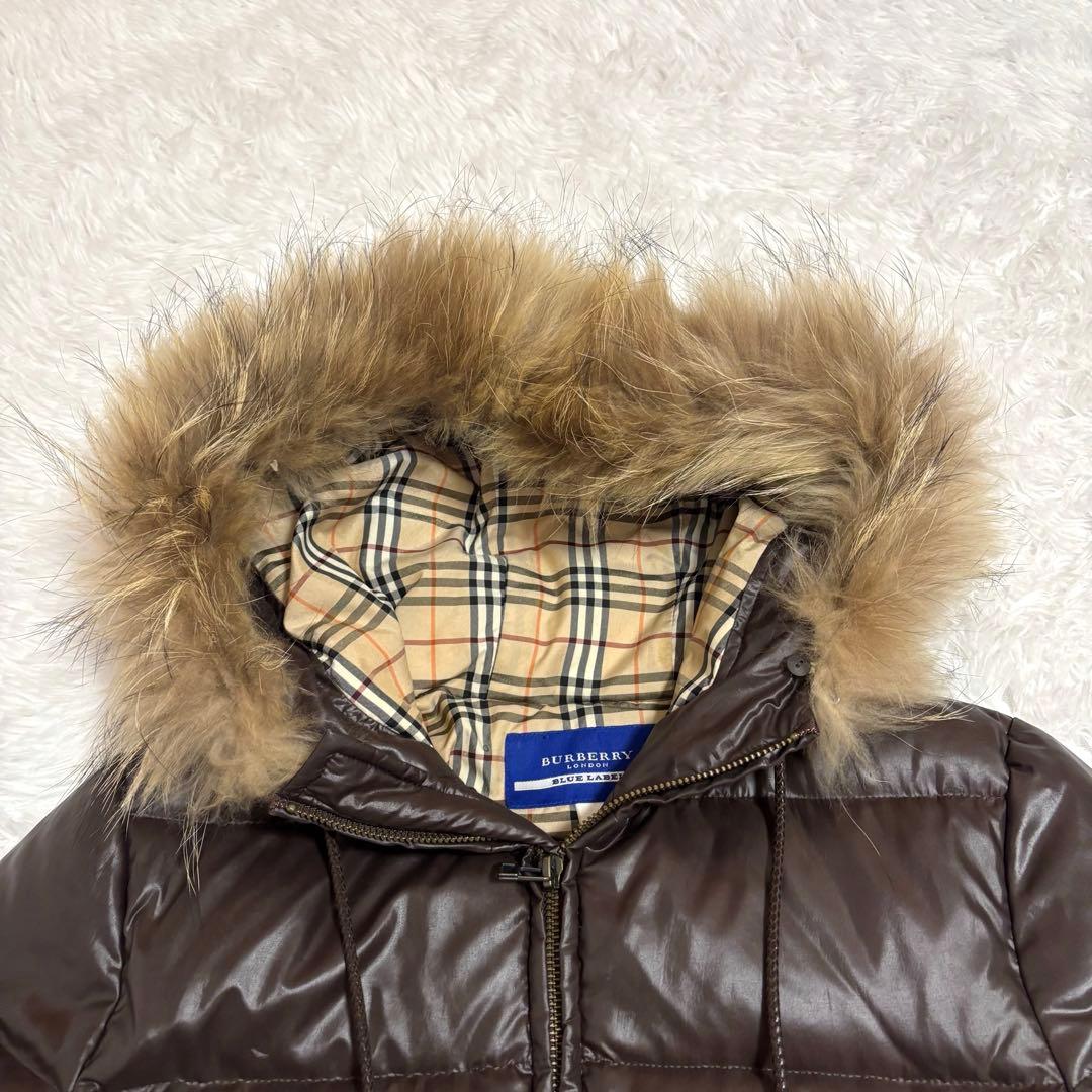 バーバリーブルーレーベル ファー ダウンジャケット ノバチェック ブラウン　40