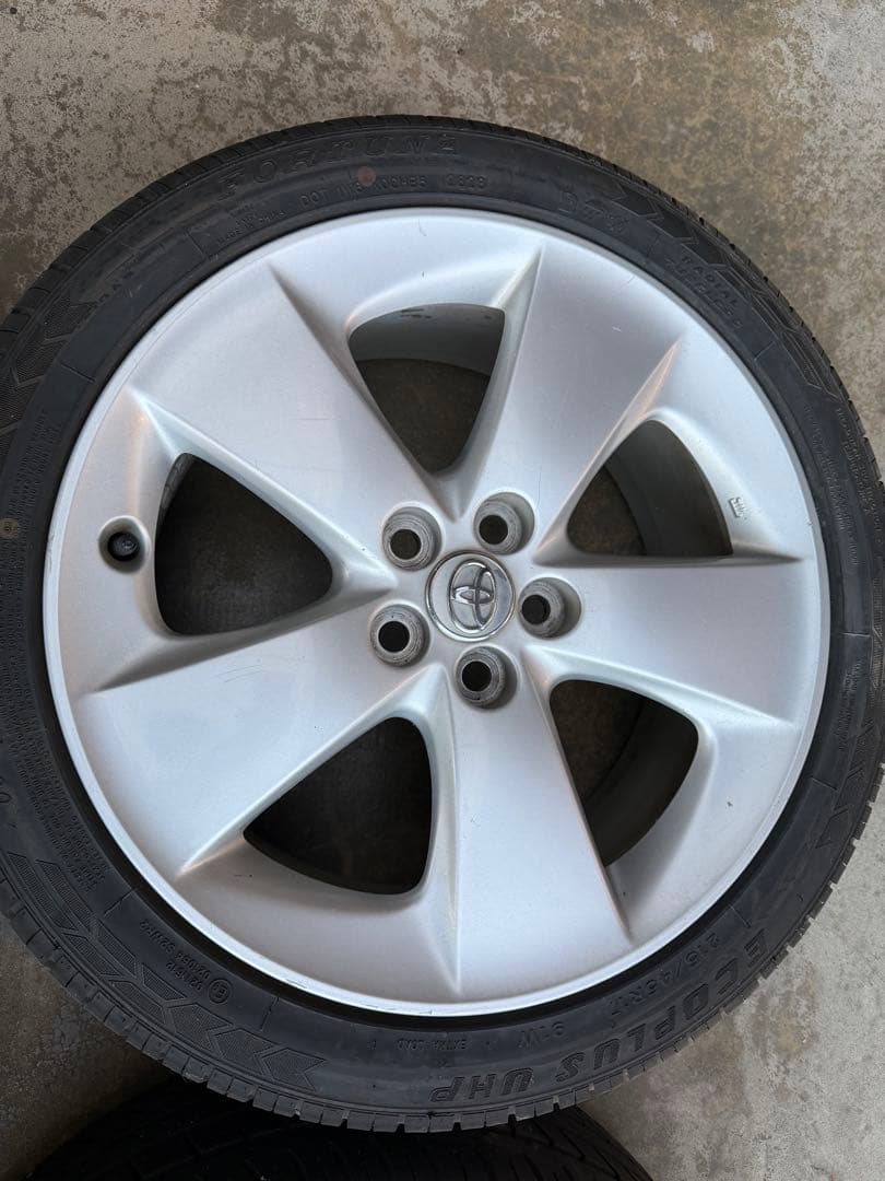 トヨタ 17インチ ホイールセット 30プリウス 後期