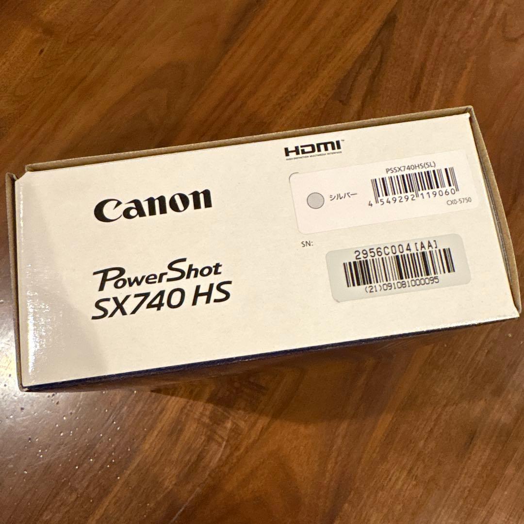 【美品】Canon PowerShot SX740 HS（シルバー）