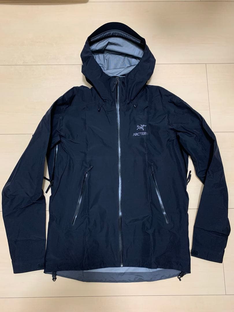 アークテリクス　ベータLTジャケット
