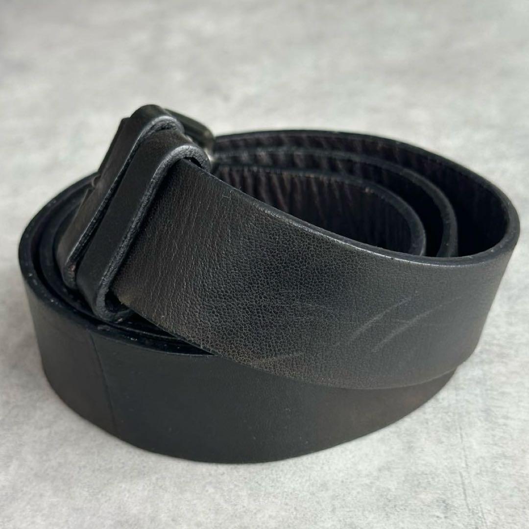 PRADA ロゴ　ナッパレザーベルト