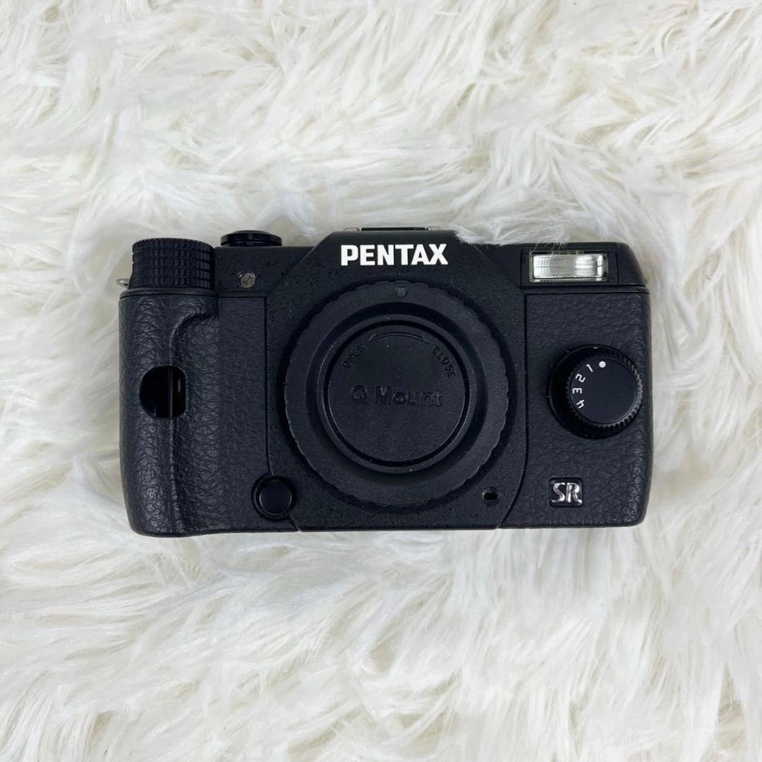 【美品】PENTAX Q10 デジタル一眼カメラ　ブラック カメラ本体