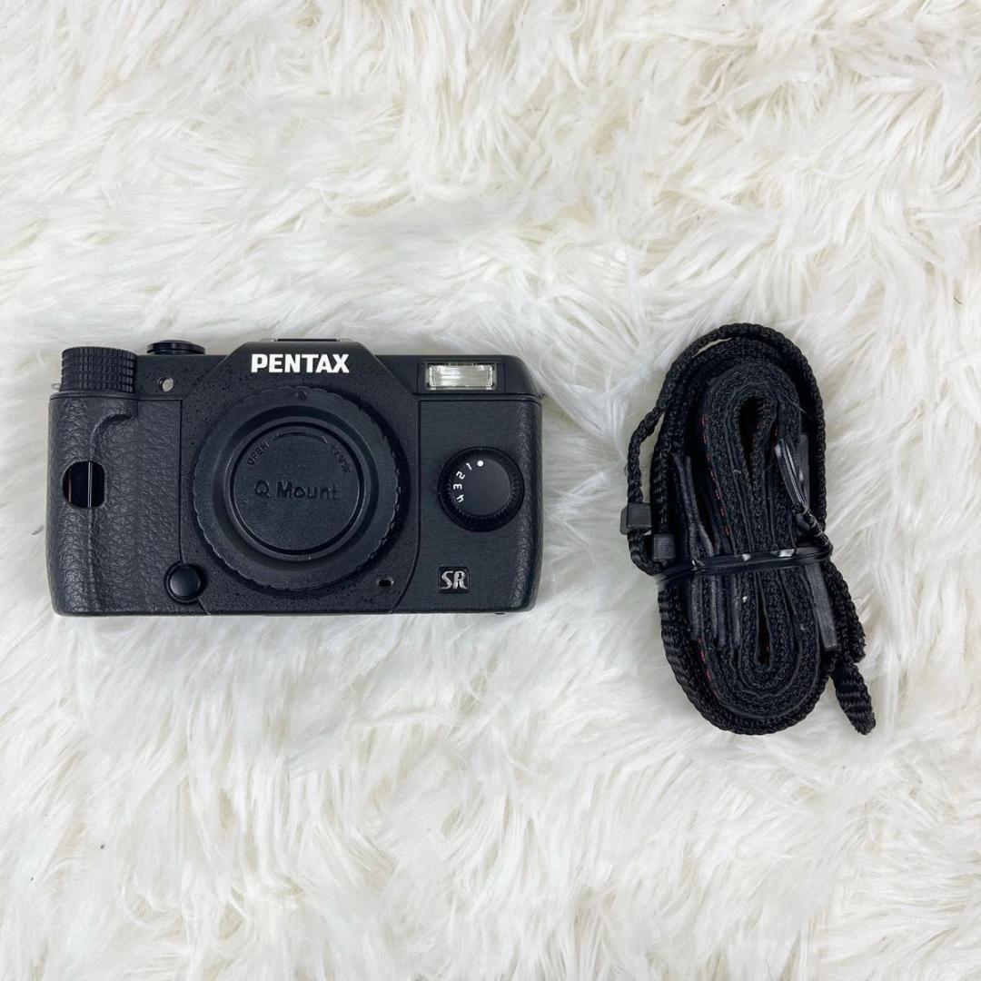 【美品】PENTAX Q10 デジタル一眼カメラ　ブラック カメラ本体