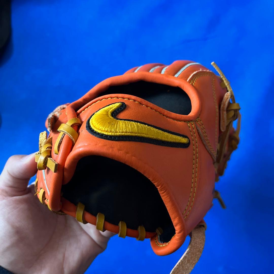 ナイキ　軟式外野用グローブ