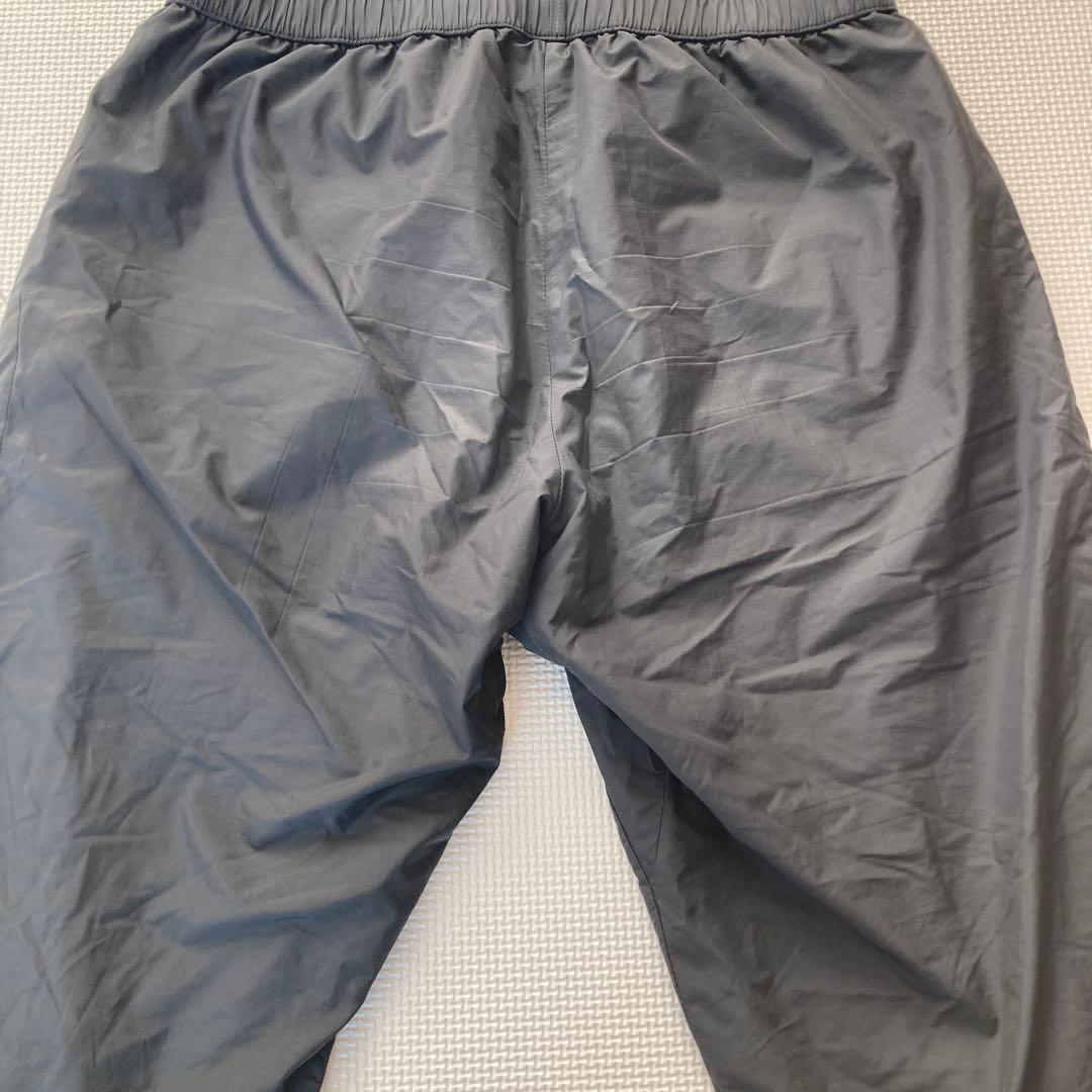 Mizuno ブレスサーモ　上(L)下(XL) レッド