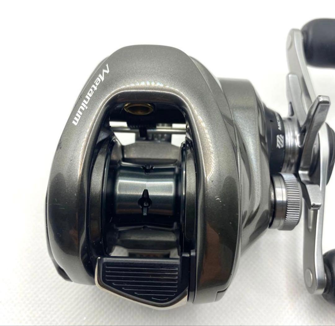 SHIMANO nium ベイトリール