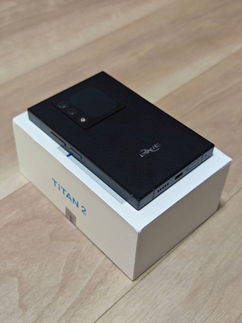 【美品】Unihertz Titan Slim SIMフリー　本体