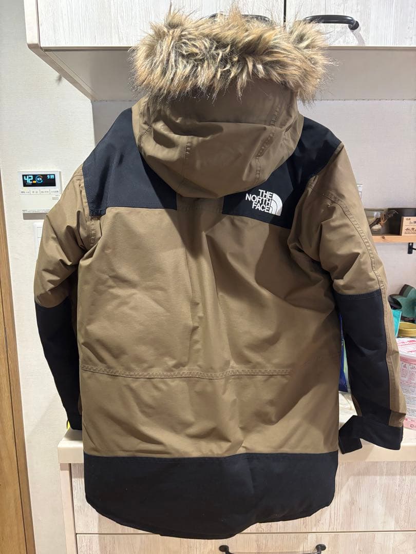 THE NORTH FACE マウンテンダウンコート S