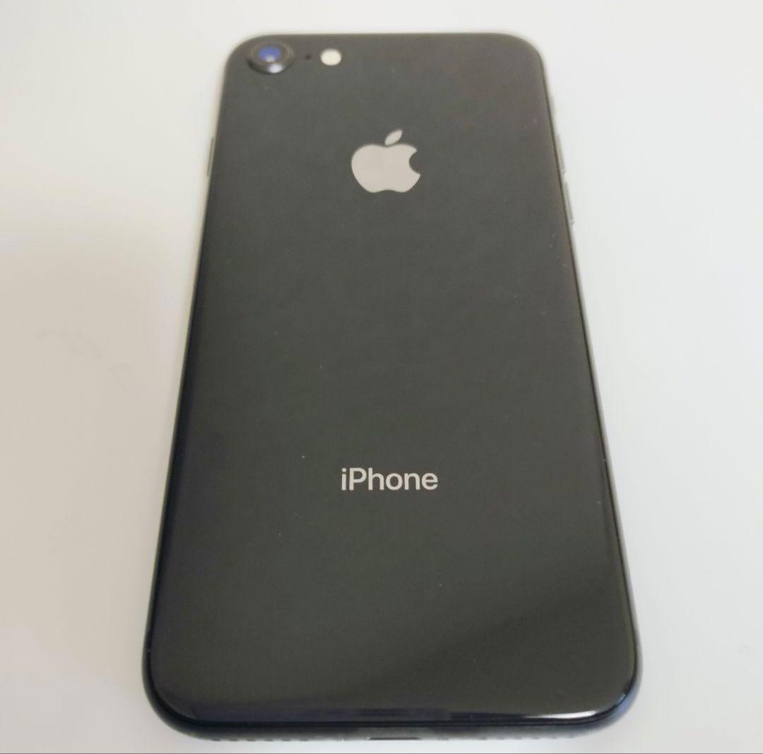 iPhone 8 スペースグレイ 64 GB SIMフリー　バッテリー新品