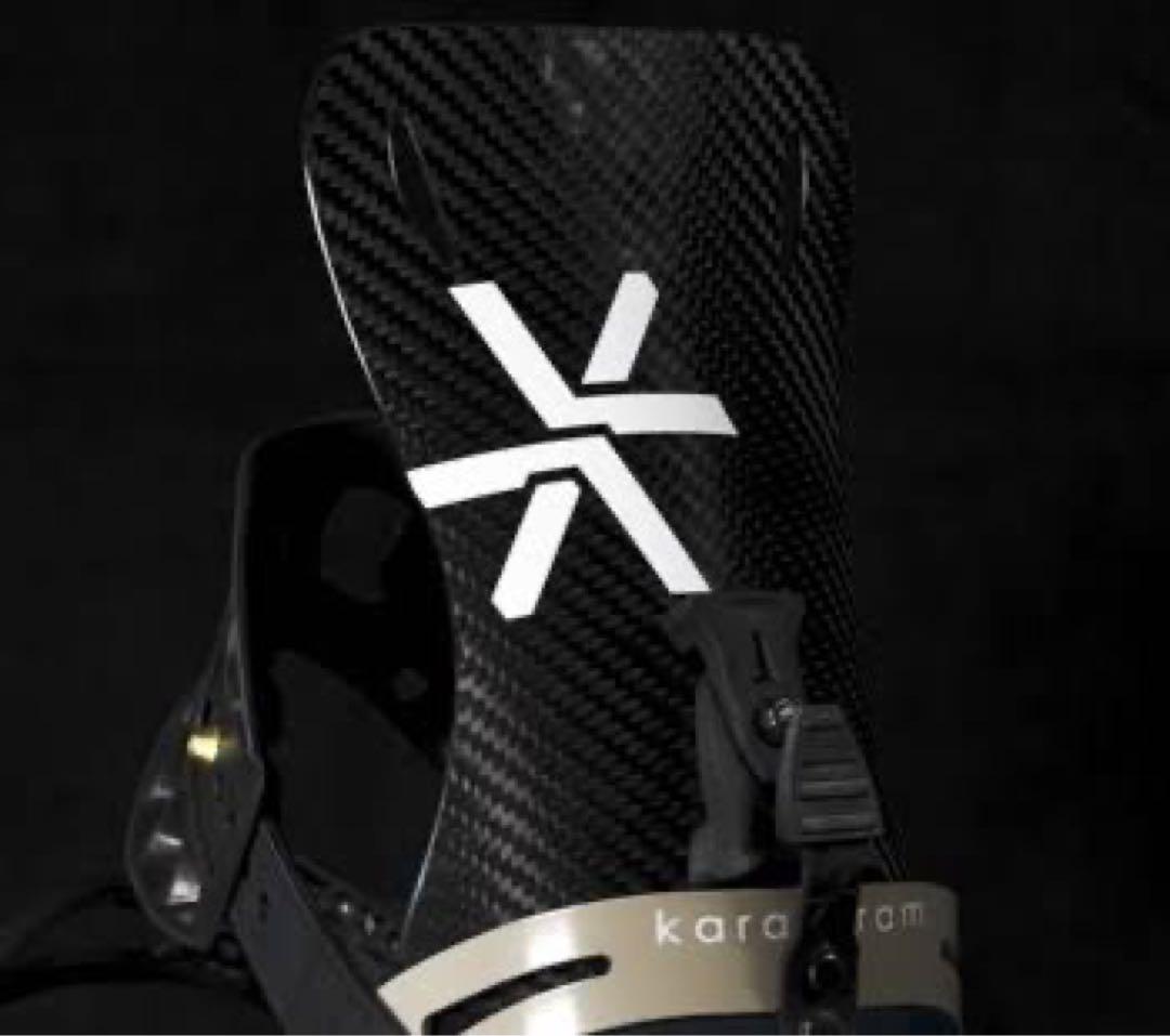 美品　カラコラム　カーボンハイバック