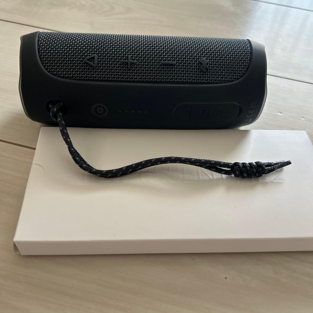 連休限定お値下げ！新品ワイヤレスピーカーJBL FLIPE ESSENTIAL2